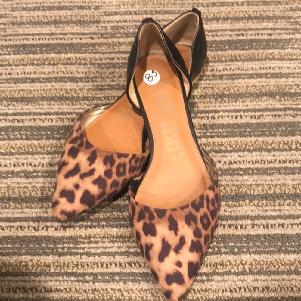 Cute Animal Print & Black flats